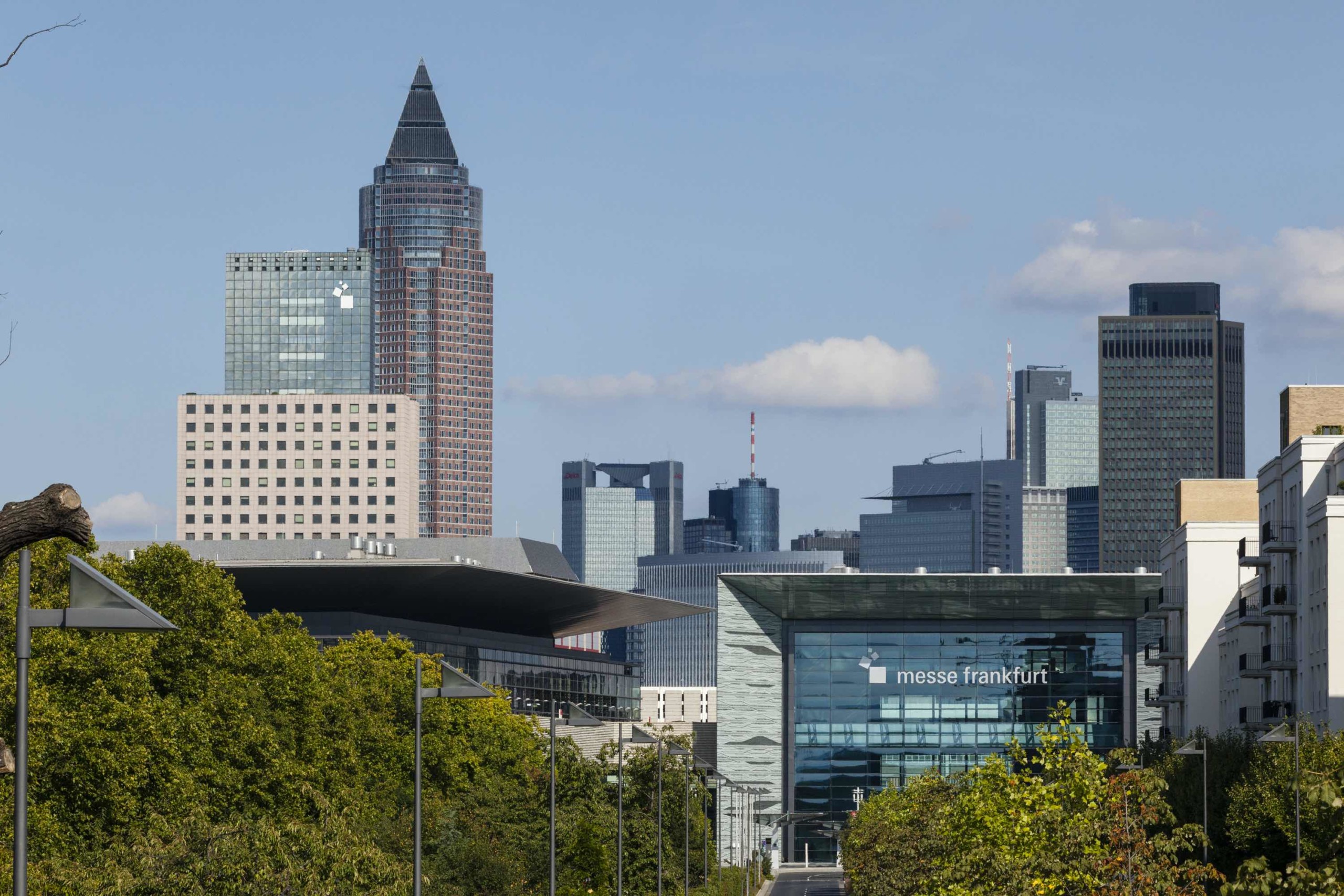 On-site, hybrid and digital at Messe Frankfurt